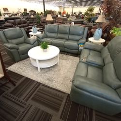 3pc Power Recliner Living Room Set 