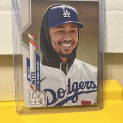 2020 Topps Mookie Betts Variation Short Print SP Dodgers