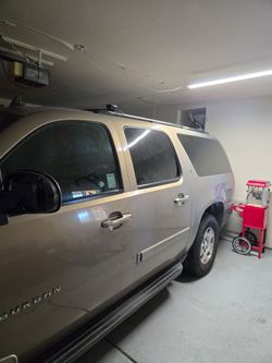 XL SUBURBAN 2007 200,miles