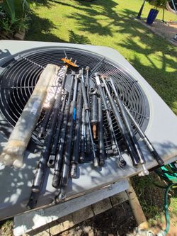 Gas struts