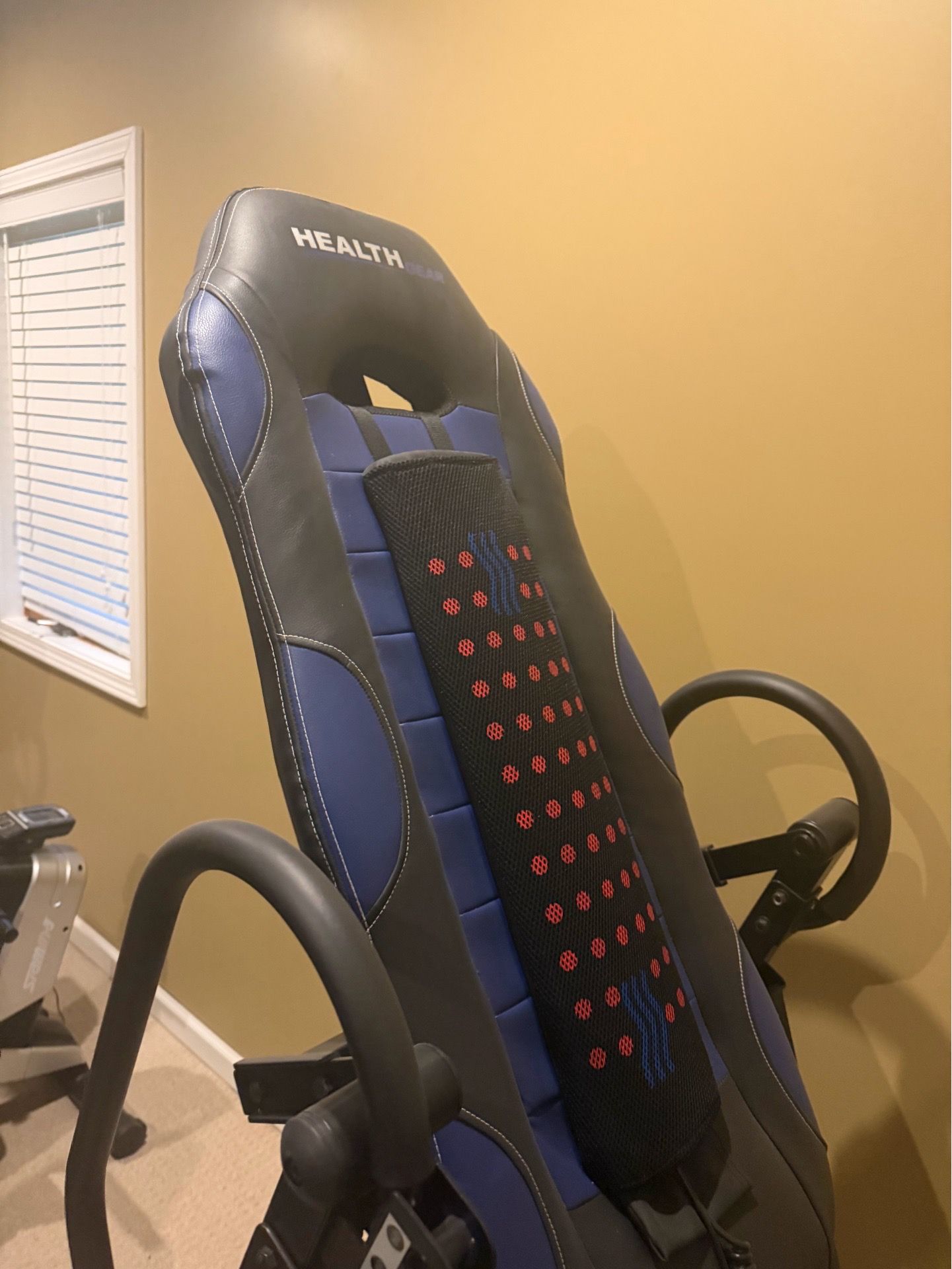 Health Gear Inversion Table w/ Heat & Massage – Like New