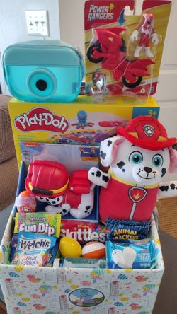 Paw Patrol Marshall & Marshall Bubble Blower w Red Power Rangers with Play Dough Activity