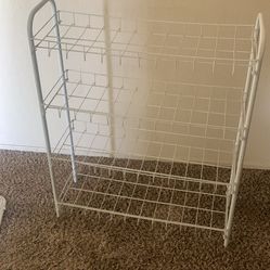 Wire shelf rack