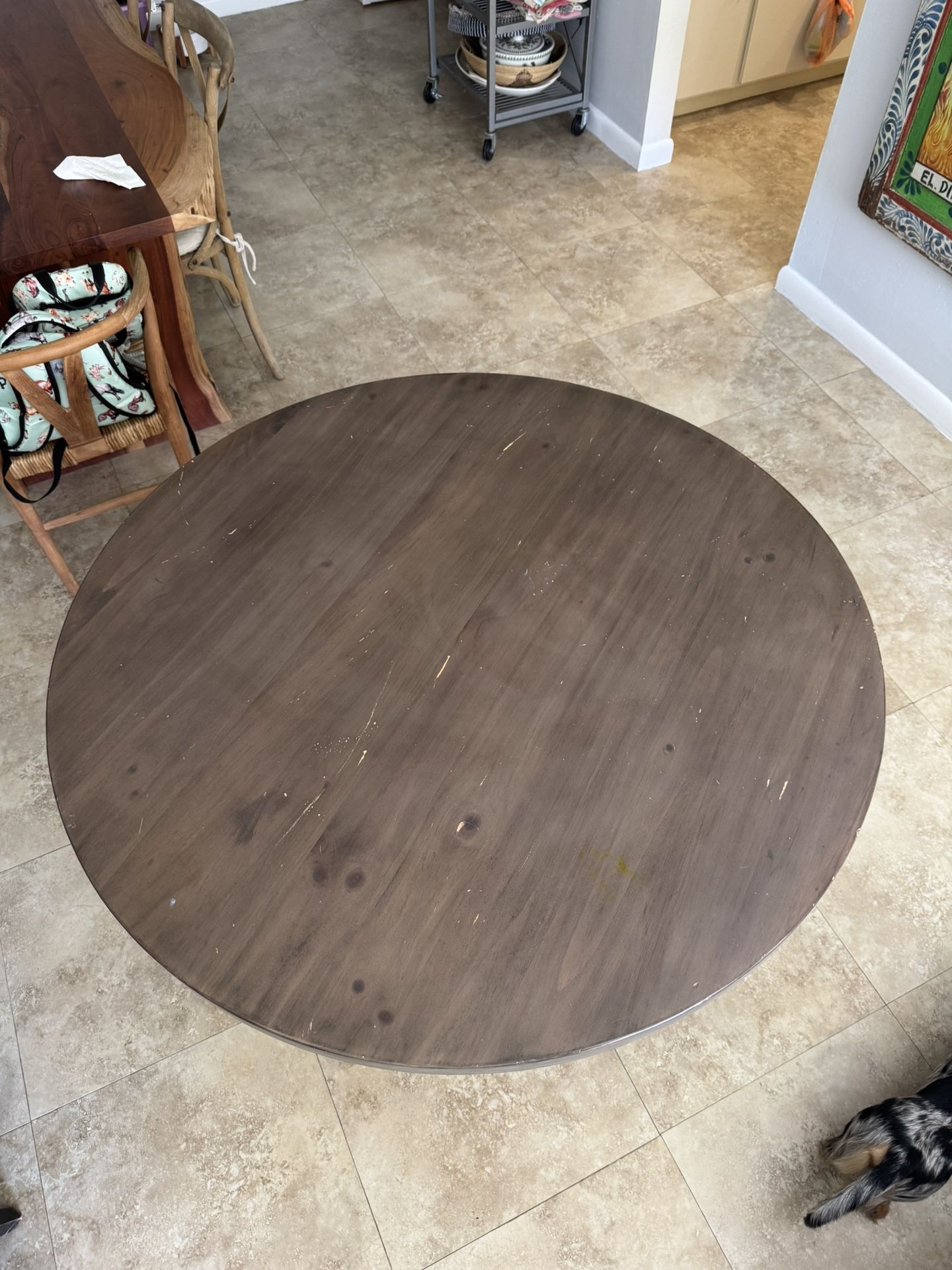 Bassett Round Dining Room Table