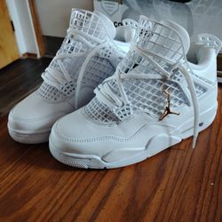 Women Jordan 4