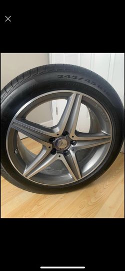 Mercedes Benz: One Tire & Rim