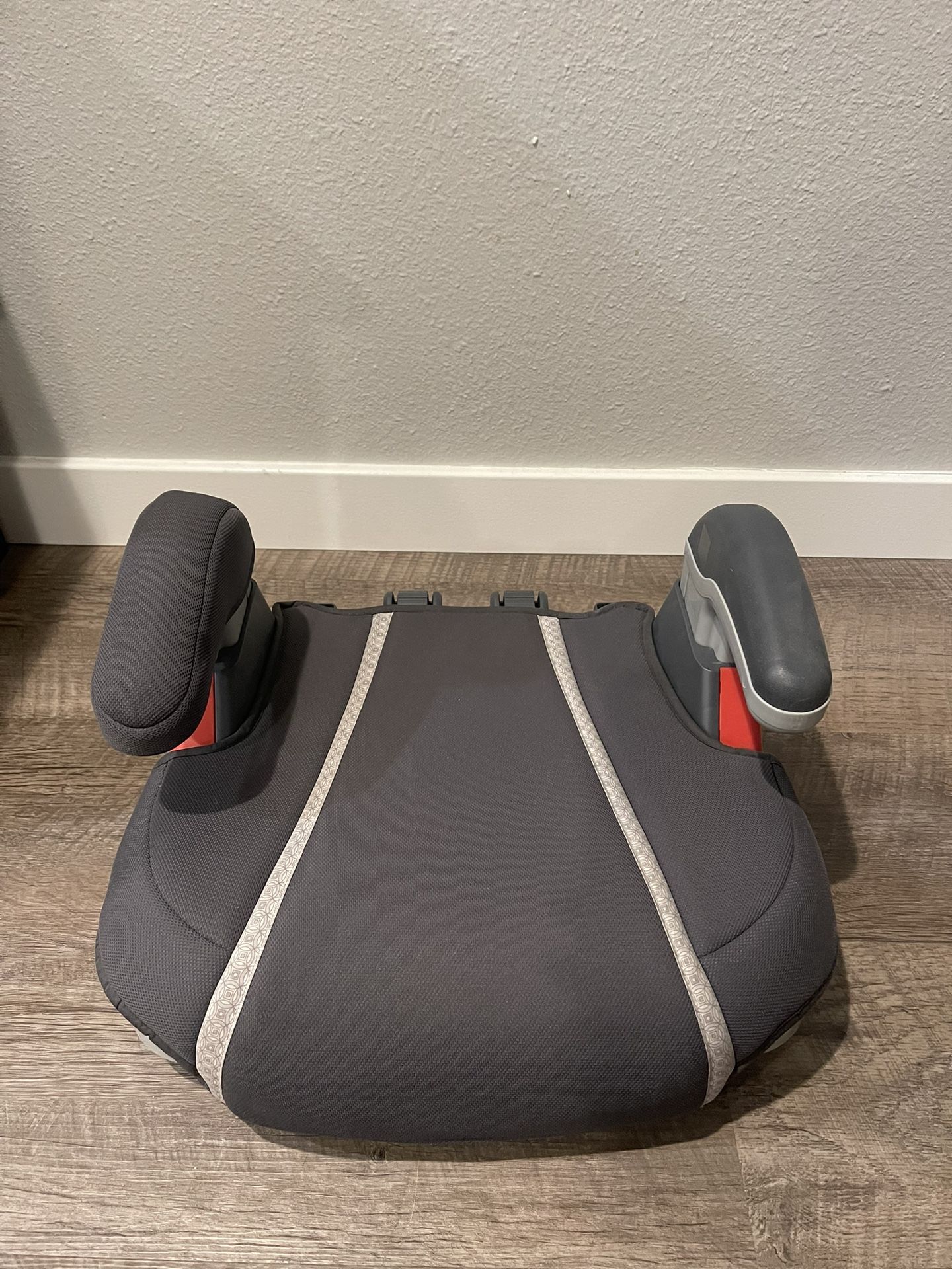 Graco TurboBooster Backless Booster Seat – Dark Gray