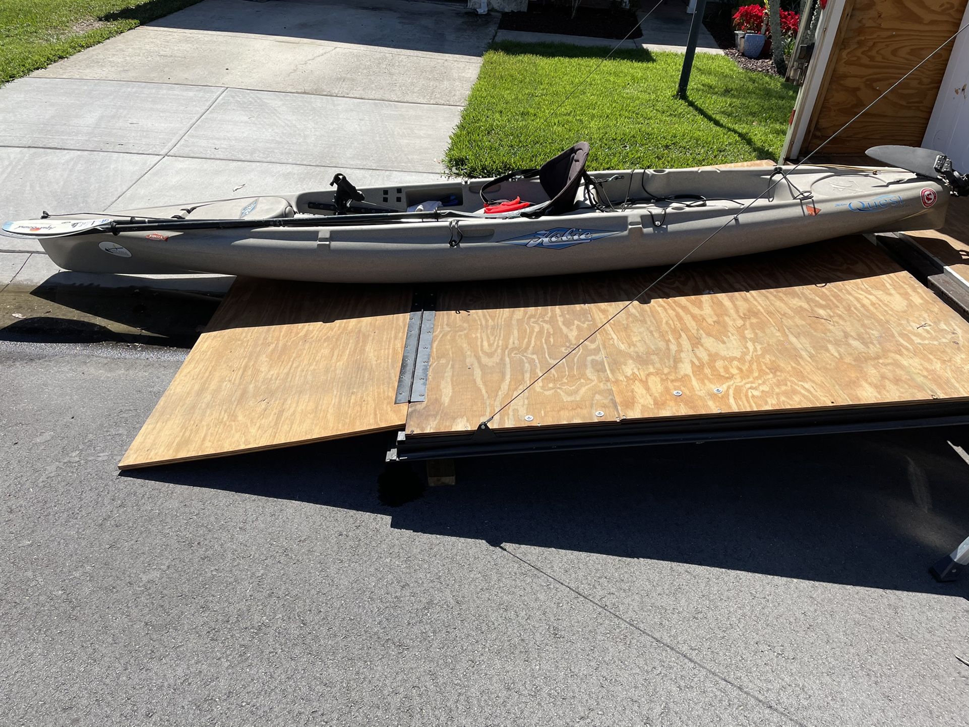 Hobie Quest 13’ Fisherman Kayak for Sale in Oldsmar, FL OfferUp