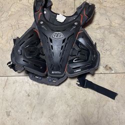 Dirt gear