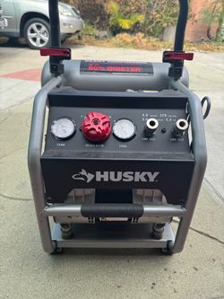 Husky 4.5 Gallon Air Compressor NEW