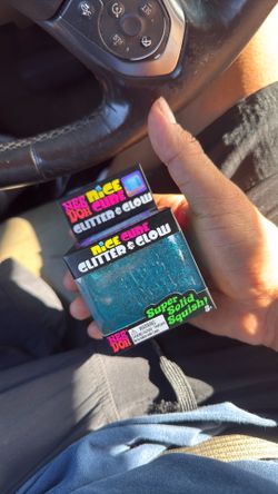 Needoh glitter cube
