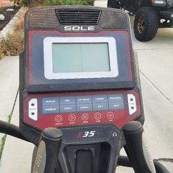 Sole E35 Eliptical Excersice Machine