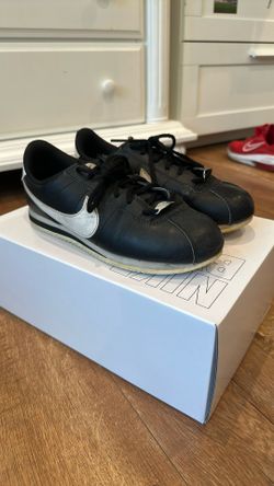 Nike Shoes For Boys/Girls