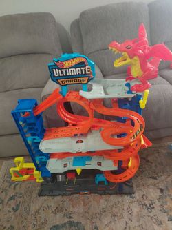 Hot Wheels Garage