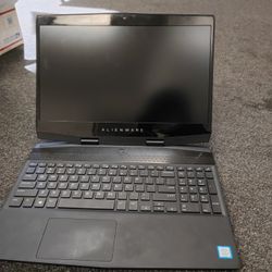 Dell Alienware m15 Gaming laptop 8750H/GTX1060/512GB/16GB