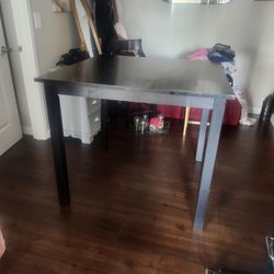 Used Dining Room Table & Chairs