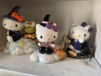 Hello Kitty Halloween Ceramics