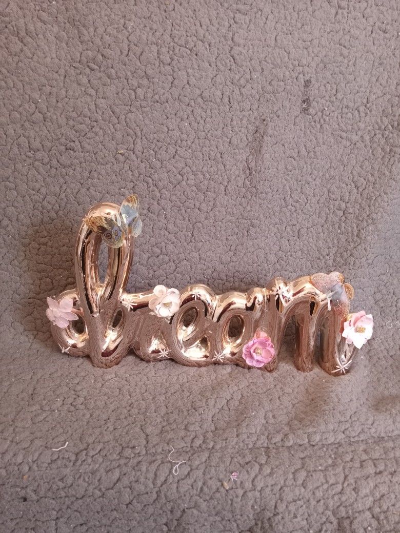 DREAM Word Decor