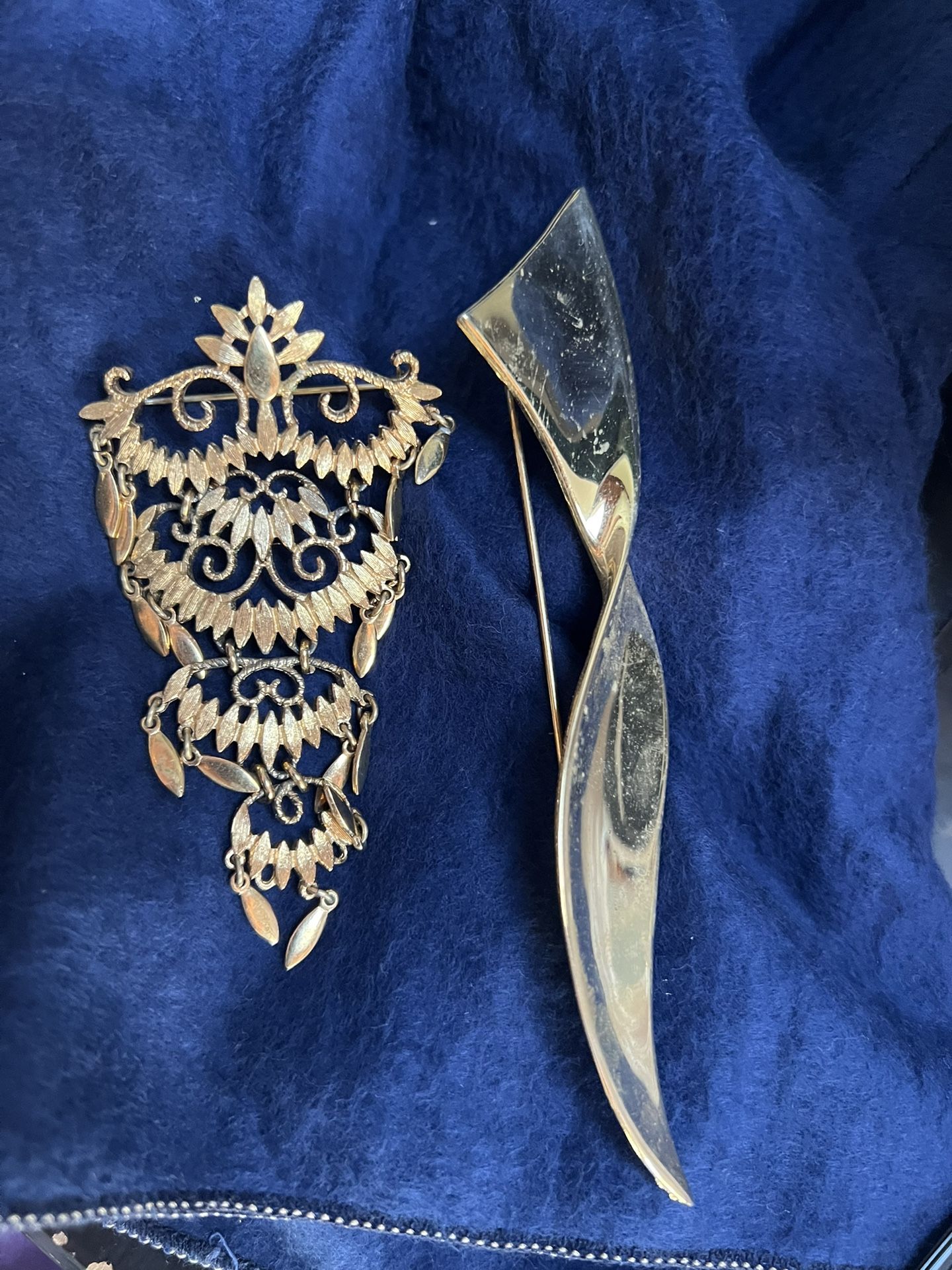 Monet Owl/waterfal Vintage Brooch
