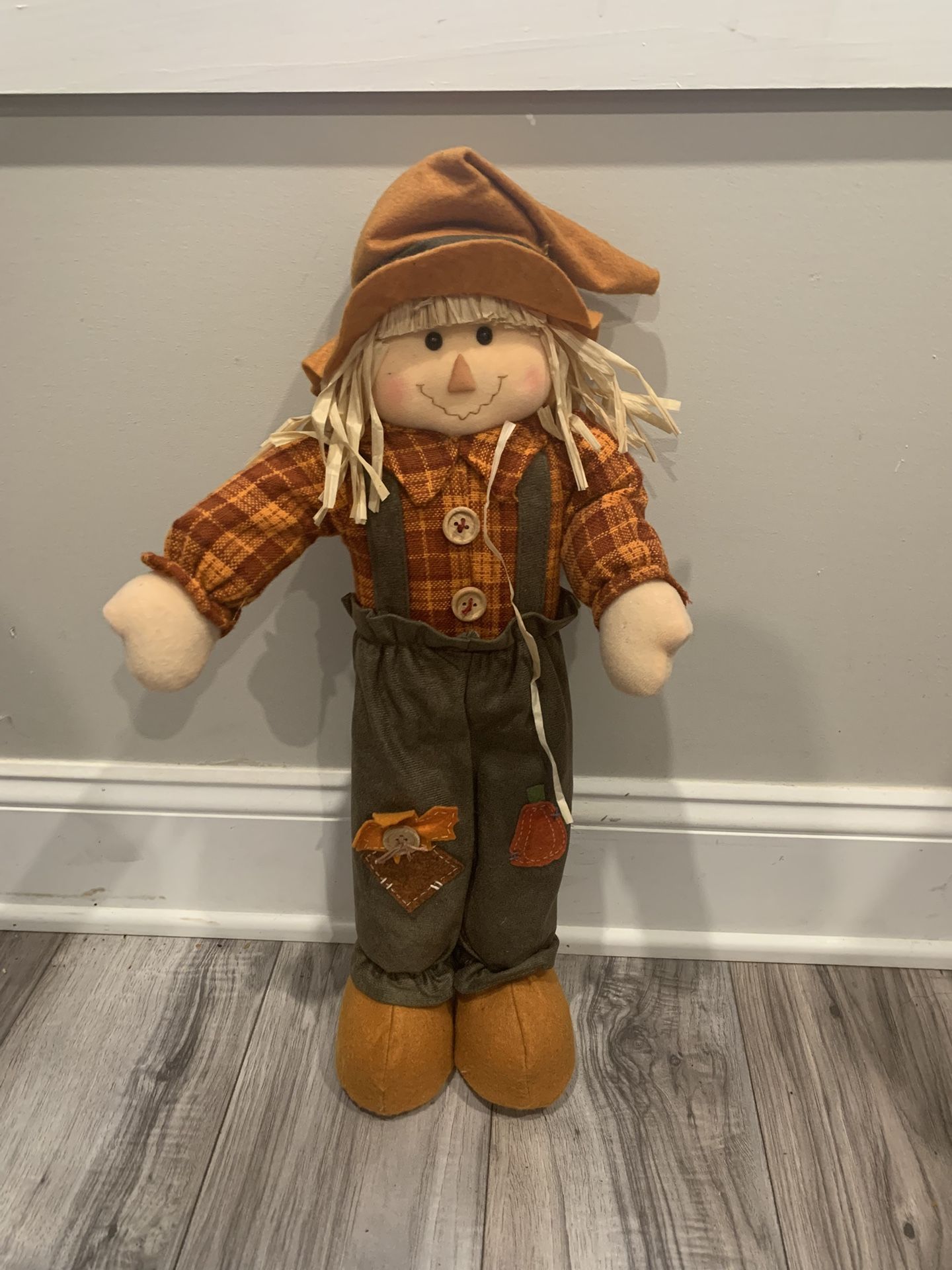 SET OF 5 STRAW FALL DOLLS