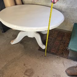 Round Living room table