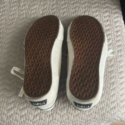 Straye Shoes Size 9
