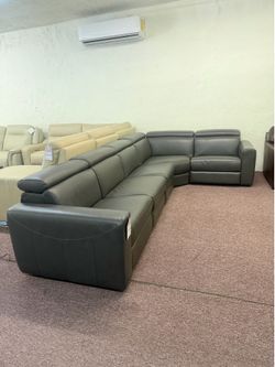 5-pc Chateau D’Ax leather sectional sofa with two power recliners