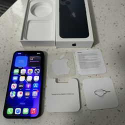 IPHONE 13 , LOOK LIKE NEW IN THE BOX, UNLOCKED CLEAN READY FOR NEW OWNER