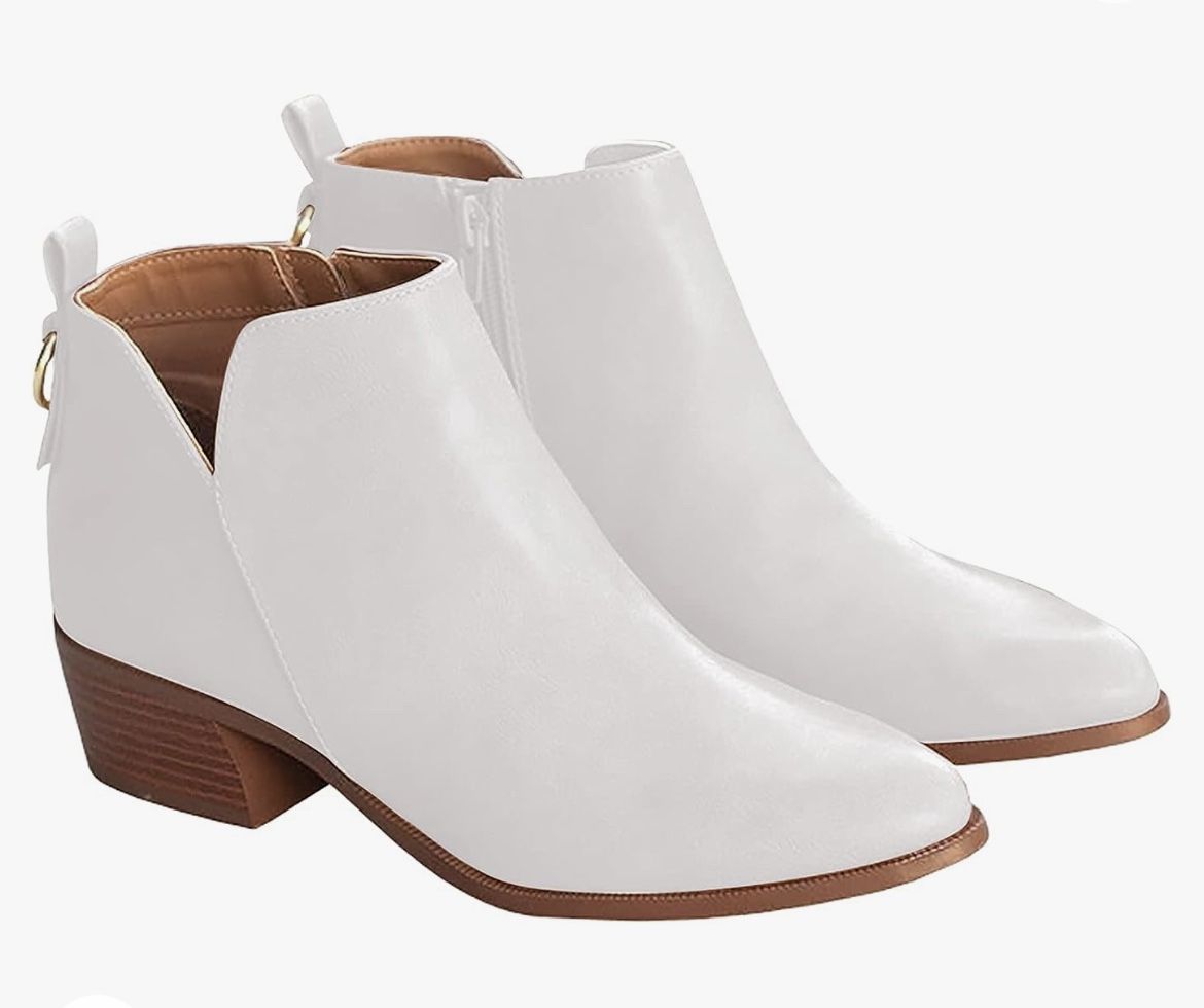White Ankle Boots / Size 9