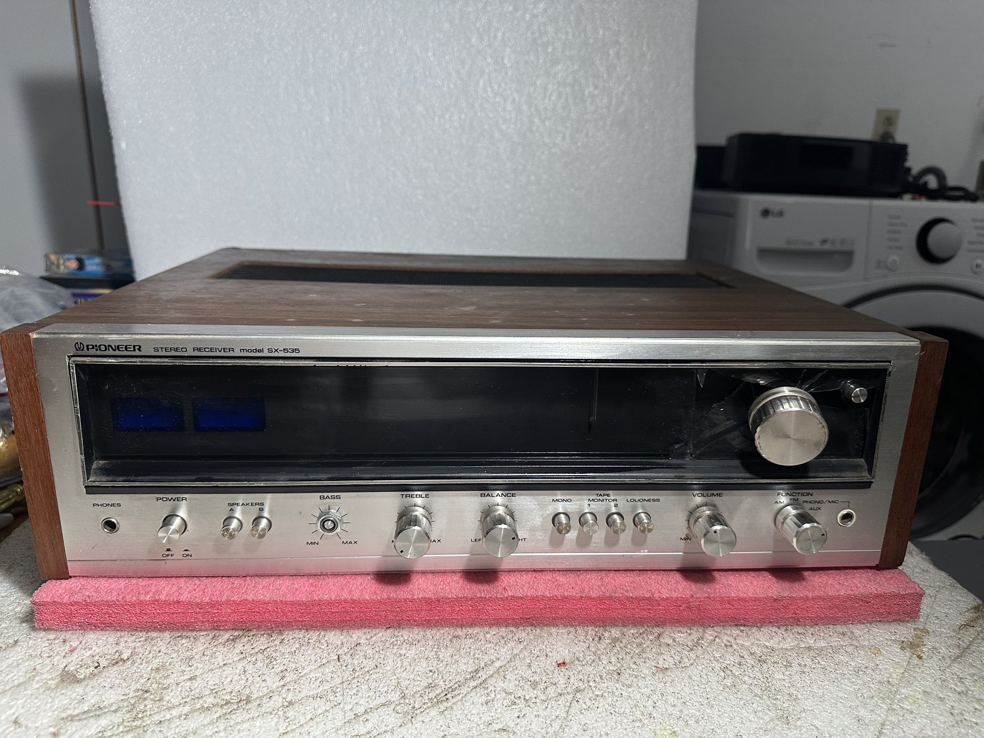 Vintage Pioneer SX-535 Stereo Receiver BROKEN FOR PARTS OR REPAIR
