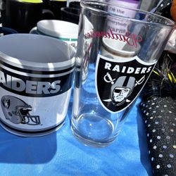 Cups 