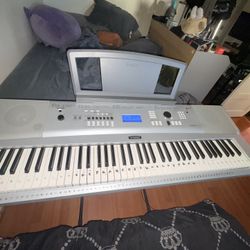 Piano Everything Works Good 