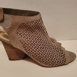 Vince Camuto Grey Perforated Leather Dastana Peep-toe Sandal Size10