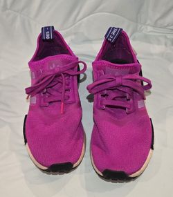 Kids 6.5 Magenta Adidas NMD-R1