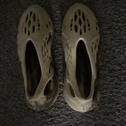 Adidas Yeezy Foam Runner