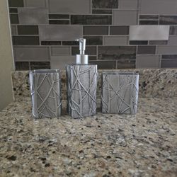 Bath Acessories