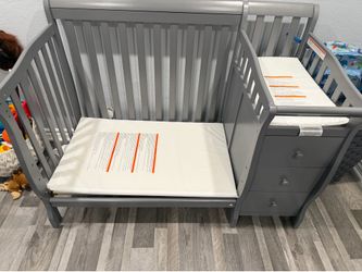 Baby crib