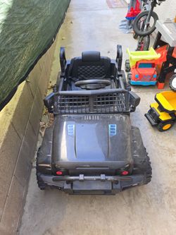 Electric kids jeep