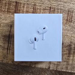 AirPods Pro 2nd Generation With MagSafe Wireless Charging Case