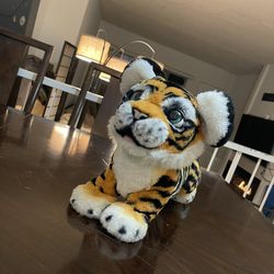FurReal Roarin Tyler 