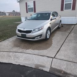 2013 Kiv Optima  Mileage 195000  