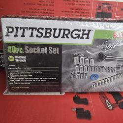 Socket Set