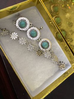 Set Of 2 $10