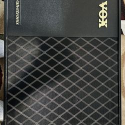 Vox VT100X 1x12-inch 100-watt modeling guitar combo amplifier with DSP and hybrid design