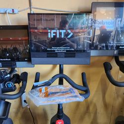 Nordictrack Studio 24 Bike  - Magnetic resistance - 24" screen