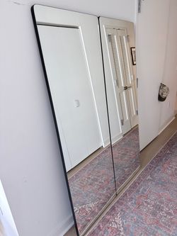 CB2 x Kara Mann Fold Two-Way Floor Mirror – Excellent Condition