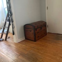 Antique-Style Wooden Steamer Trunk 