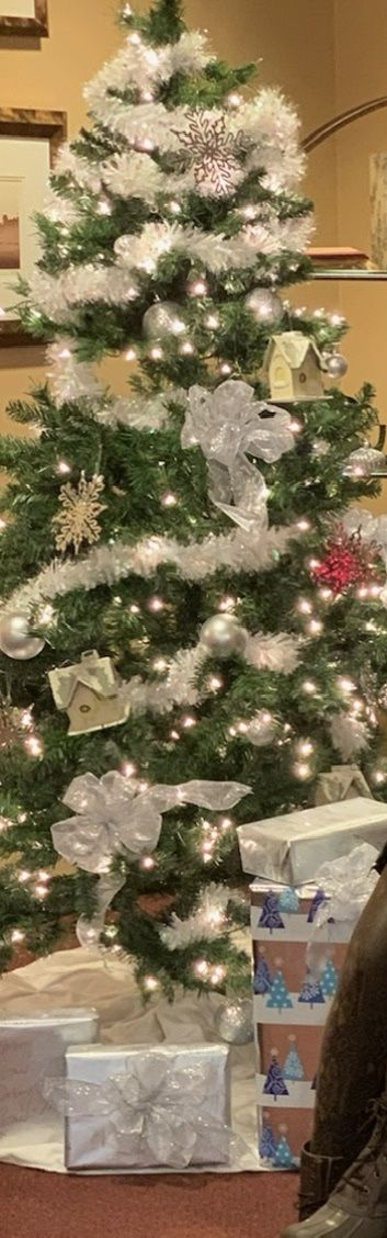 6.5’ Christmas Tree, Lights, Tree Skirt