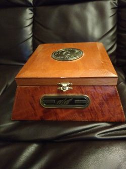 Camacho Cigar Box