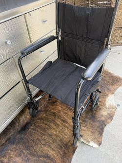 Wheels chair 